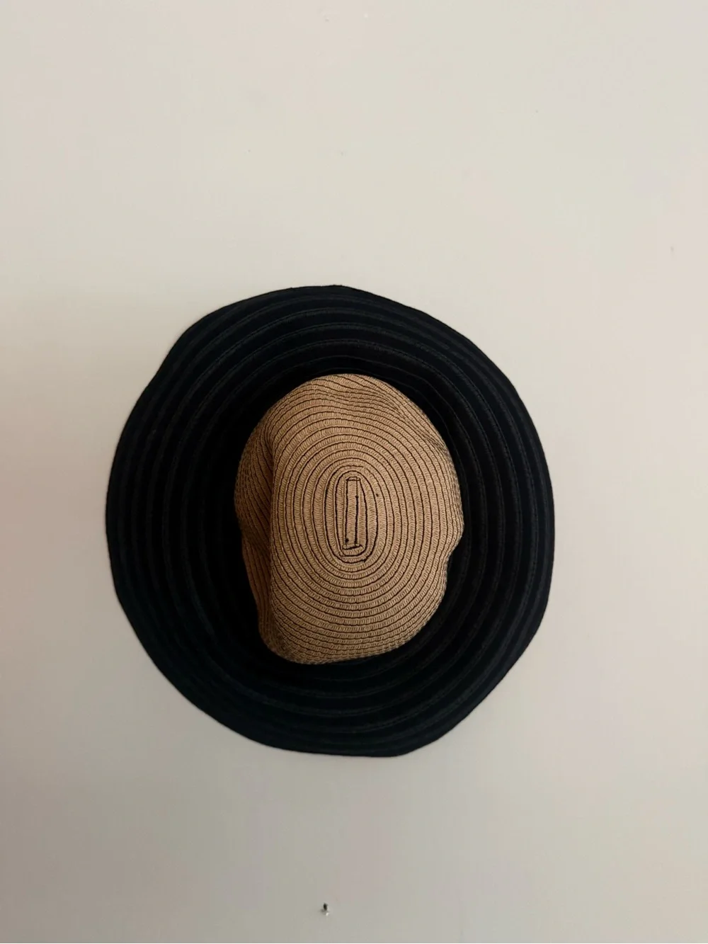 Wallaroo two tone